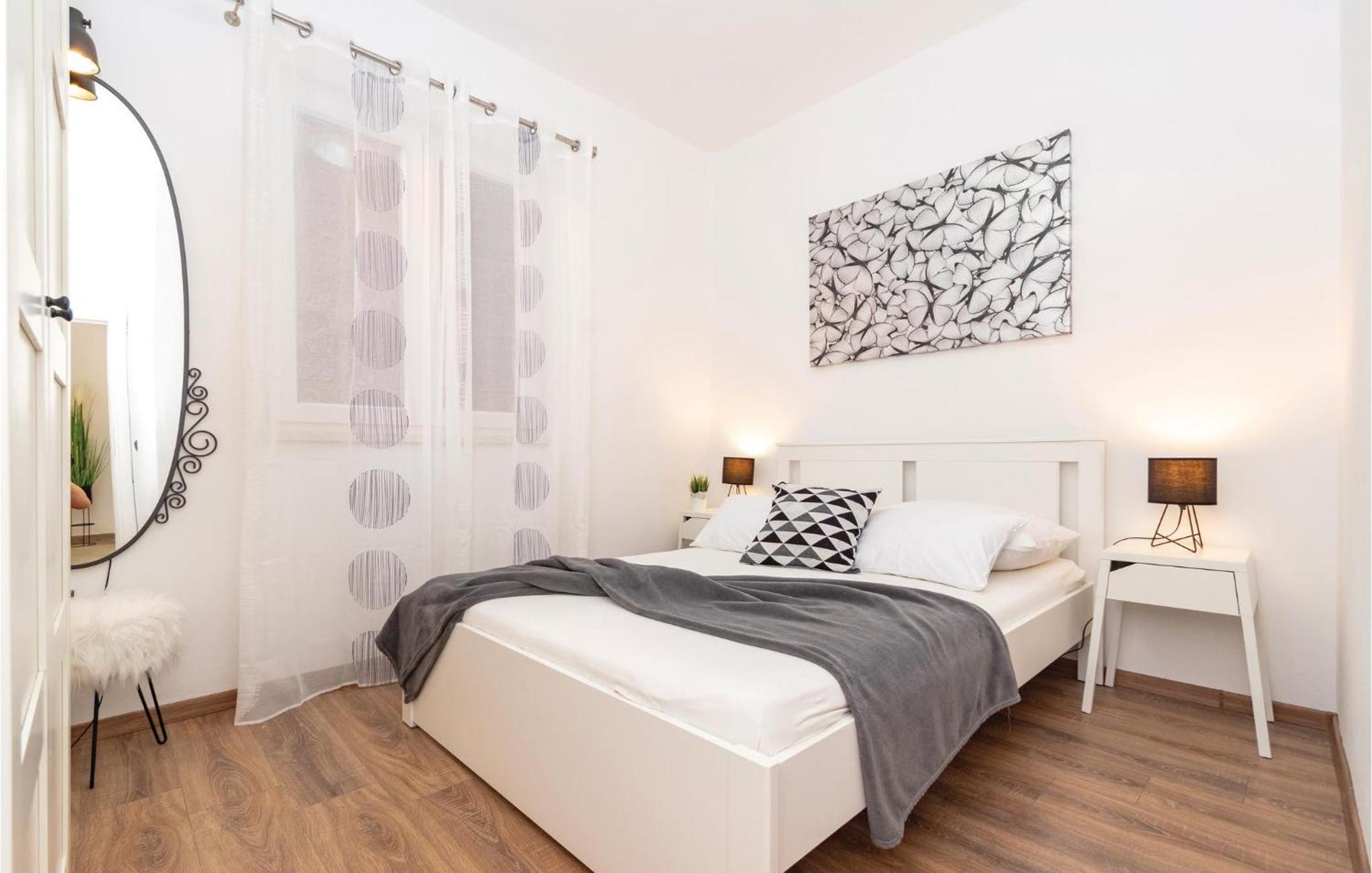 Nice Apartment In Orebic With House Sea View المظهر الخارجي الصورة
